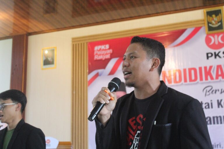 Pelantikan Kepala Sekolah Baru SMKIT Al Huda Wonogiri